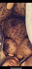 Reviews about escort with phone number 3053172752