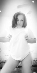 Reviews about escort with phone number 9093405212