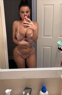 Reviews about escort with phone number 3155712189
