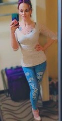 Reviews about escort with phone number 8138569492