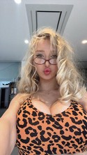 Reviews about escort with phone number 4029864696