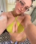 Reviews about escort with phone number 2605272621