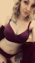 Reviews about escort with phone number 8325198673