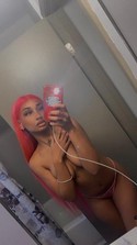 Reviews about escort with phone number 3205702907