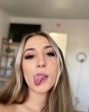 Reviews about escort with phone number 3213487964
