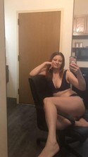 Reviews about escort with phone number 4693200560