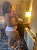 Reviews about escort with phone number 7087976123