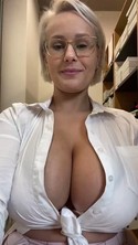 Reviews about escort with phone number 9567664929
