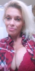 Reviews about escort with phone number 9018255293