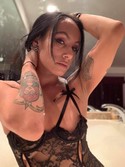 Reviews about escort with phone number 2152951850