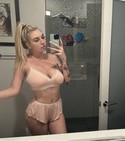 Reviews about escort with phone number 3083717323