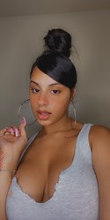 Reviews about escort with phone number 2402240268