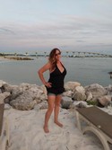 Reviews about escort with phone number 7275094318