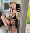 Reviews about escort with phone number 5303779425