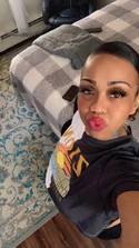 Reviews about escort with phone number 2675739483