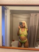 Reviews about escort with phone number 5852867708