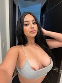 Reviews about escort with phone number 5015745818