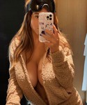 Reviews about escort with phone number 3012458983