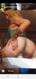 Reviews about escort with phone number 4422797700