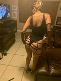 Reviews about escort with phone number 5618910184