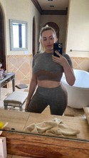 Reviews about escort with phone number 2132456738
