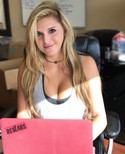 Reviews about escort with phone number 7272585521