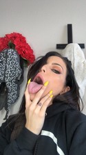 Reviews about escort with phone number 2016392874