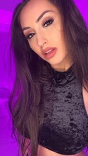 Reviews about escort with phone number 5598517870